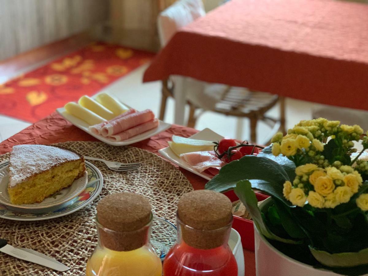 I Quattroventi Bed & Breakfast Муравера Екстериор снимка